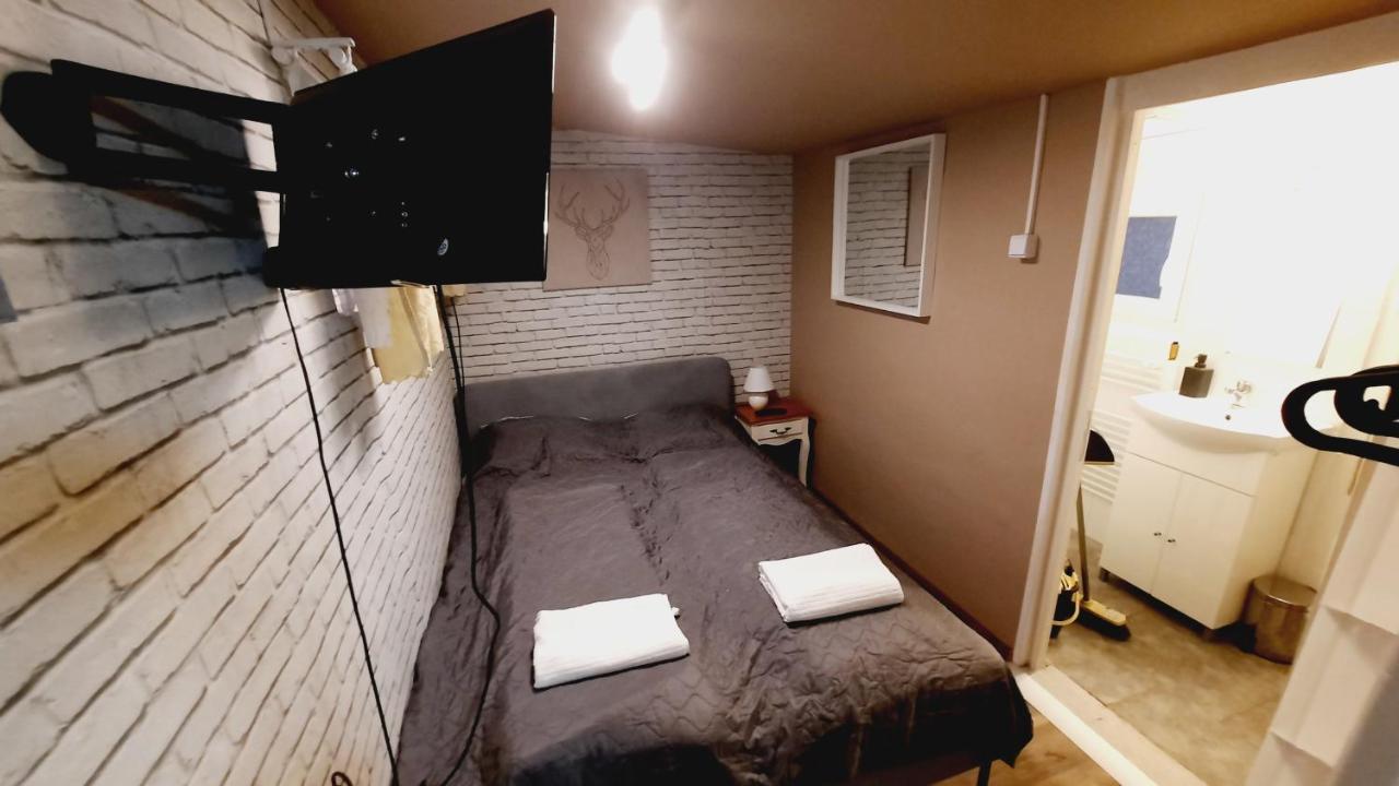 Hi-Bp Garden City Batsanyi Tiny House Near The City Train With Free Parking Budapesta Exterior foto