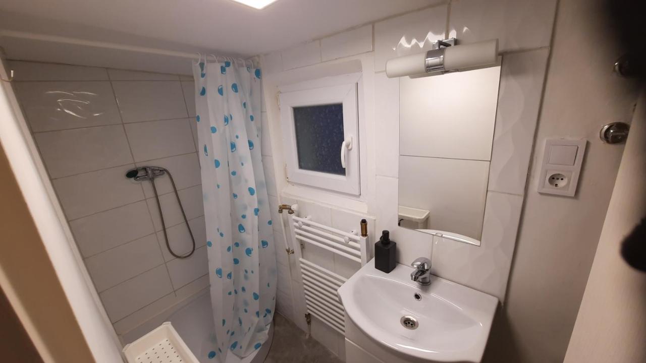 Hi-Bp Garden City Batsanyi Tiny House Near The City Train With Free Parking Budapesta Exterior foto