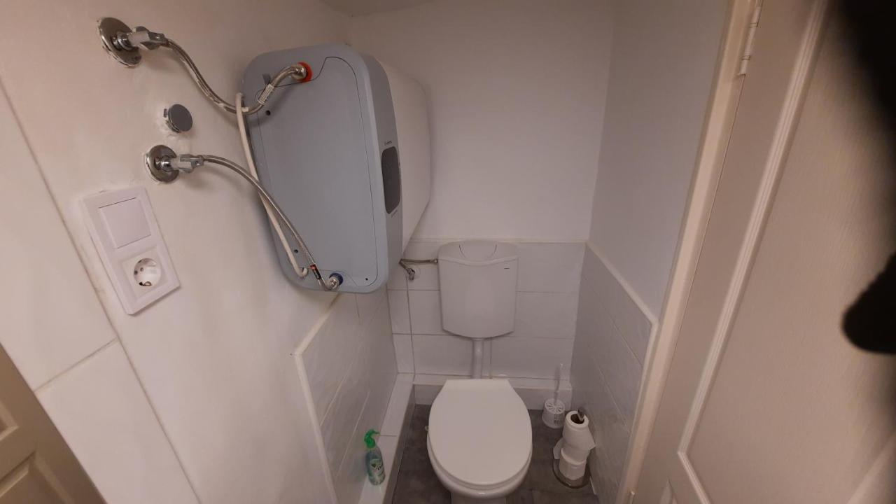 Hi-Bp Garden City Batsanyi Tiny House Near The City Train With Free Parking Budapesta Exterior foto